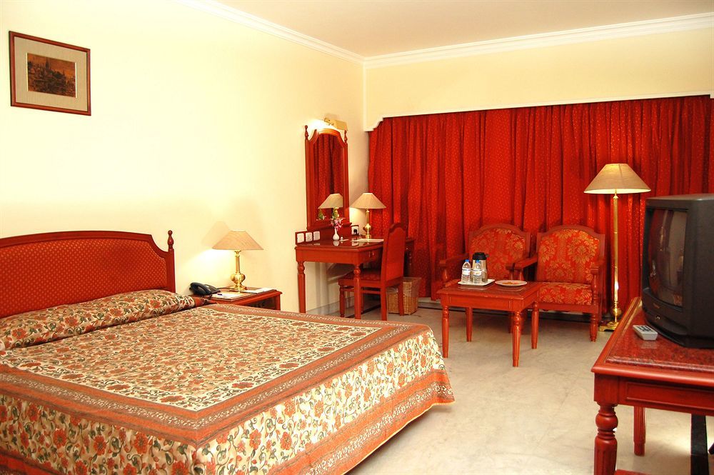 Hotel Annamalai International